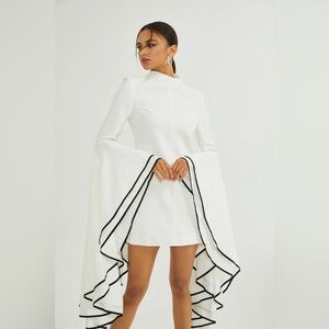 Uoosee White Ruffle Sleeve Dress